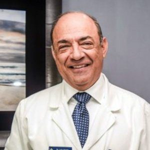 Dr. Luis Linares