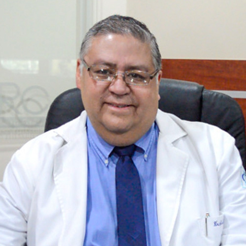 Dr. Julio Guillén